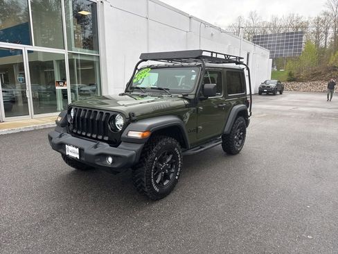 Used 2020 Jeep Wrangler Sport AWD/4WD image 2