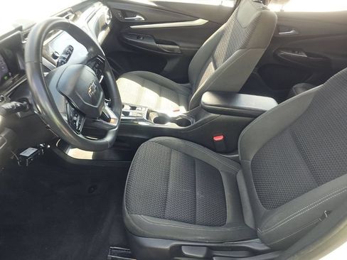 Used 2023 Chevrolet Bolt EUV LT FWD image 4