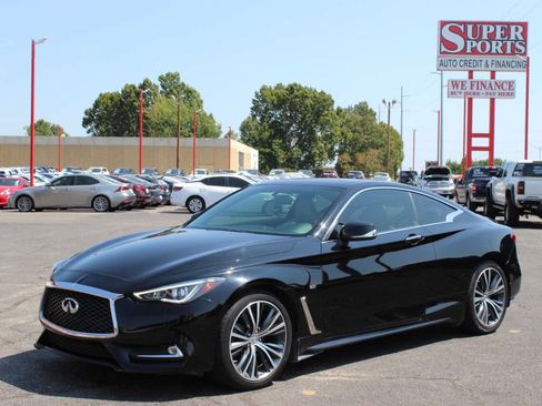 Used 2018 INFINITI Q60 3.0t Luxe w/ Sensory Package 3.0T Luxe image 7