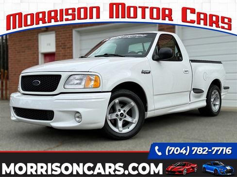 Used 1999 Ford F150 Lightning image 1