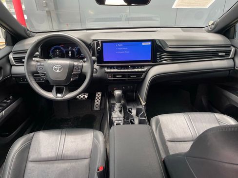 Used 2025 Toyota Camry XSE w/ Premium Package FWD image 14