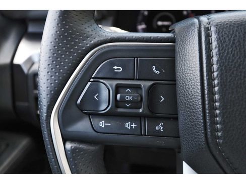 Used 2025 Toyota 4Runner TRD Off-Road AWD/4WD image 15