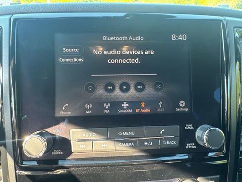 Used 2024 Nissan Titan SV w/ SV Bronze Edition Package image 35