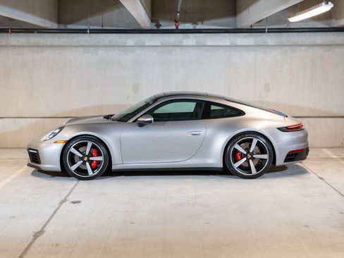 Certified 2022 Porsche 911 Carrera S RWD image 2