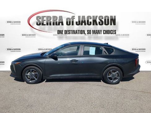 Certified 2025 Kia K4 LXS image 5