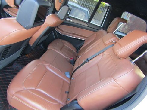 Used 2017 Mercedes-Benz GLS 550 GLS550 image 8