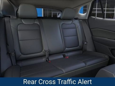 New 2026 Chevrolet Trax ACTIV w/ Driver Confidence Package FWD image 19