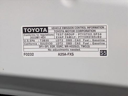 Used 2023 Toyota Sienna Platinum image 24