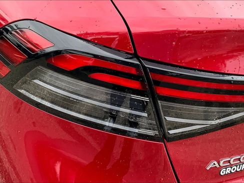 Used 2023 Honda Accord LX image 27