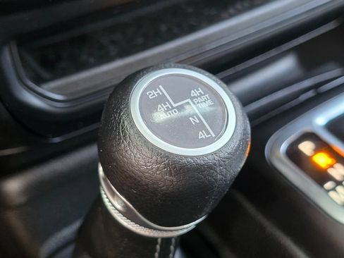 Used 2024 Jeep Wrangler Unlimited Sahara image 36