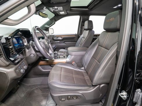 Used 2024 Chevrolet Silverado 1500 High Country w/ High Country Premium Package image 20