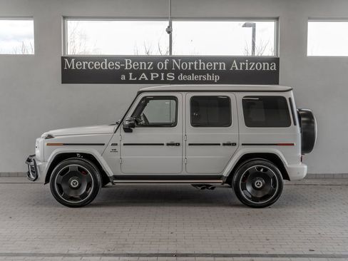 Used 2022 Mercedes-Benz G 63 AMG 4MATIC image 2