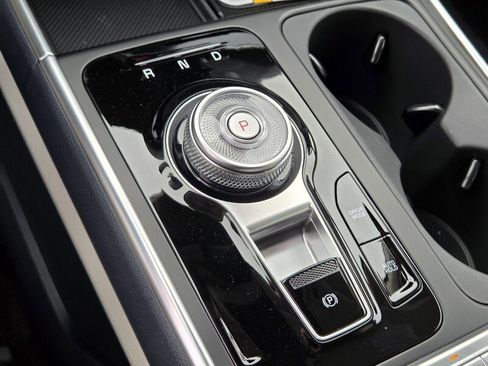 New 2026 Kia Carnival SX Prestige image 16