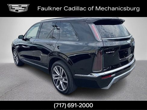 Certified 2026 Cadillac Vistiq Sport w/ LPO, Floor Liner Package AWD/4WD image 9