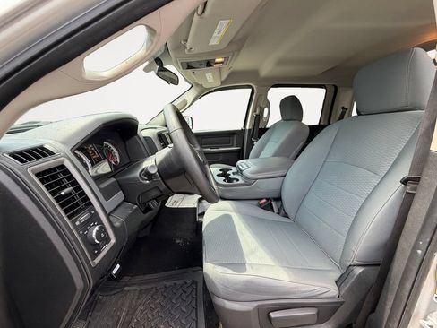 Used 2018 RAM 1500 Express w/ Express Value Package AWD/4WD image 11