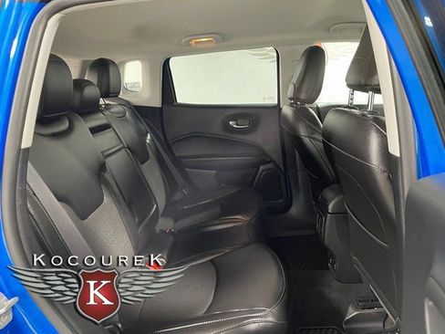 Used 2020 Jeep Compass Latitude AWD/4WD image 21