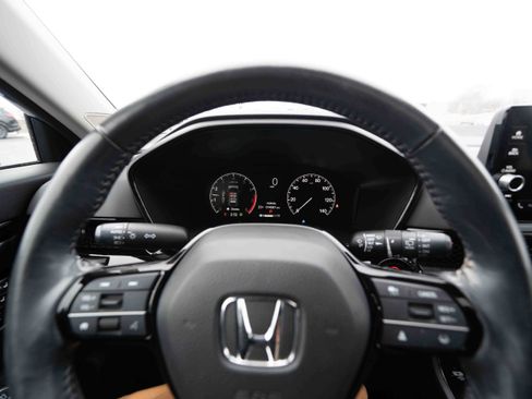 Used 2023 Honda CR-V EX-L image 15