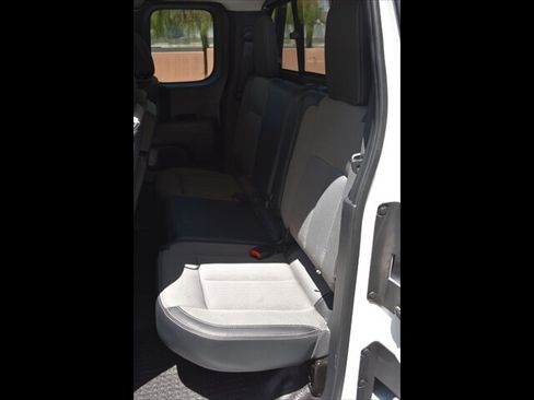 Used 2017 Nissan Titan S AWD/4WD image 19