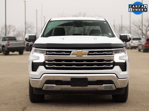 Used 2024 Chevrolet Silverado 1500 LTZ image 2