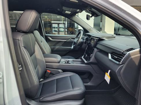 New 2026 GMC Acadia Elevation w/ Black Edition image 40