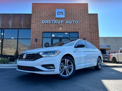 Used 2021 Volkswagen Jetta R-Line w/ R-Line Cold Weather Package