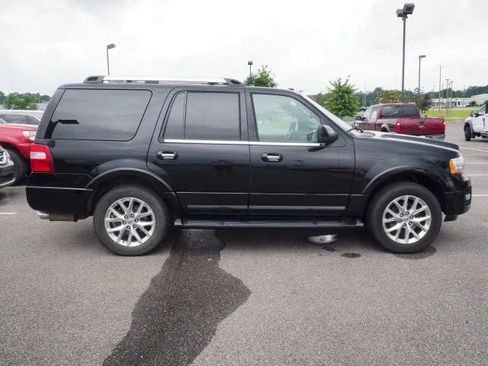 Used 2017 Ford Expedition Limited image 23