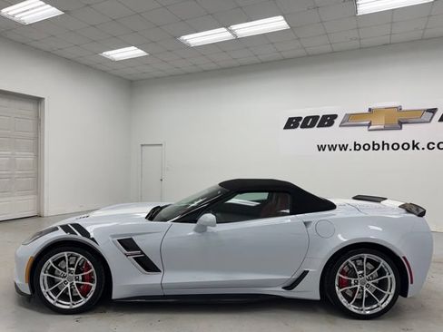 Used 2019 Chevrolet Corvette Grand Sport RWD image 8