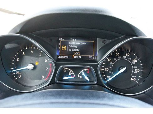 Used 2019 Ford Escape SE FWD image 17