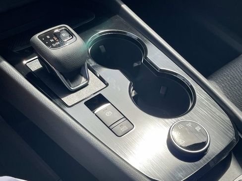 New 2026 Nissan Rogue SV w/ Cold Weather Package AWD/4WD image 29