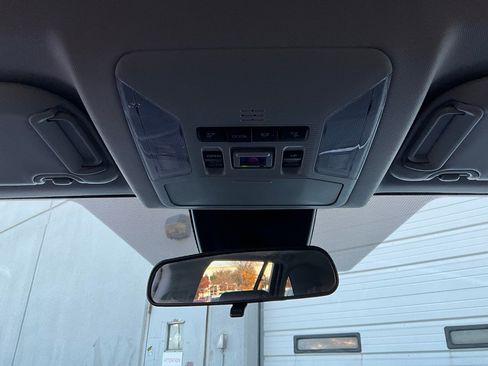 Used 2025 Toyota RAV4 XLE image 16