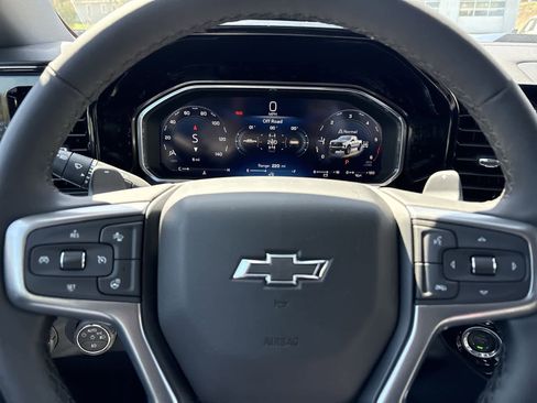 New 2026 Chevrolet Silverado 1500 LT Trail Boss w/ Convenience Package II AWD/4WD image 11