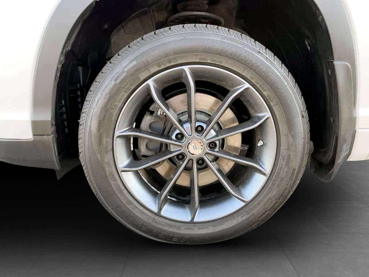 Used 2019 Toyota Highlander Limited AWD/4WD image 11