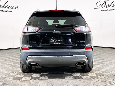 Used 2020 Jeep Cherokee Limited image 5