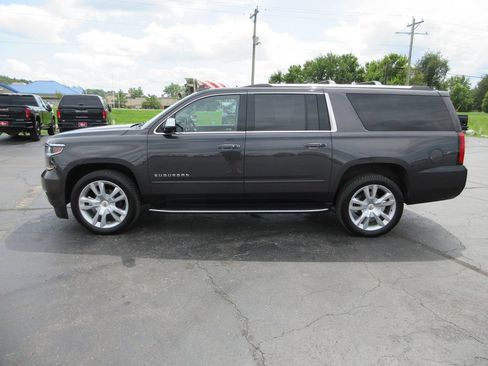 Certified 2018 Chevrolet Suburban Premier AWD/4WD image 9
