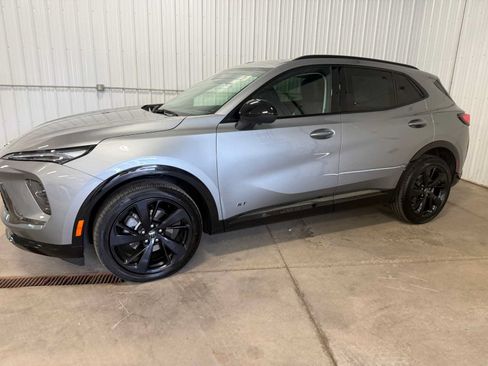 Used 2024 Buick Envision Sport Touring AWD/4WD image 2