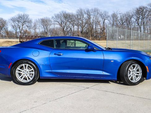 Used 2020 Chevrolet Camaro LS image 5