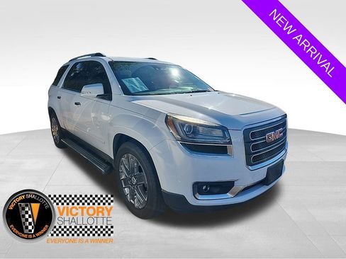 Used 2017 GMC Acadia Limited SLT image 1