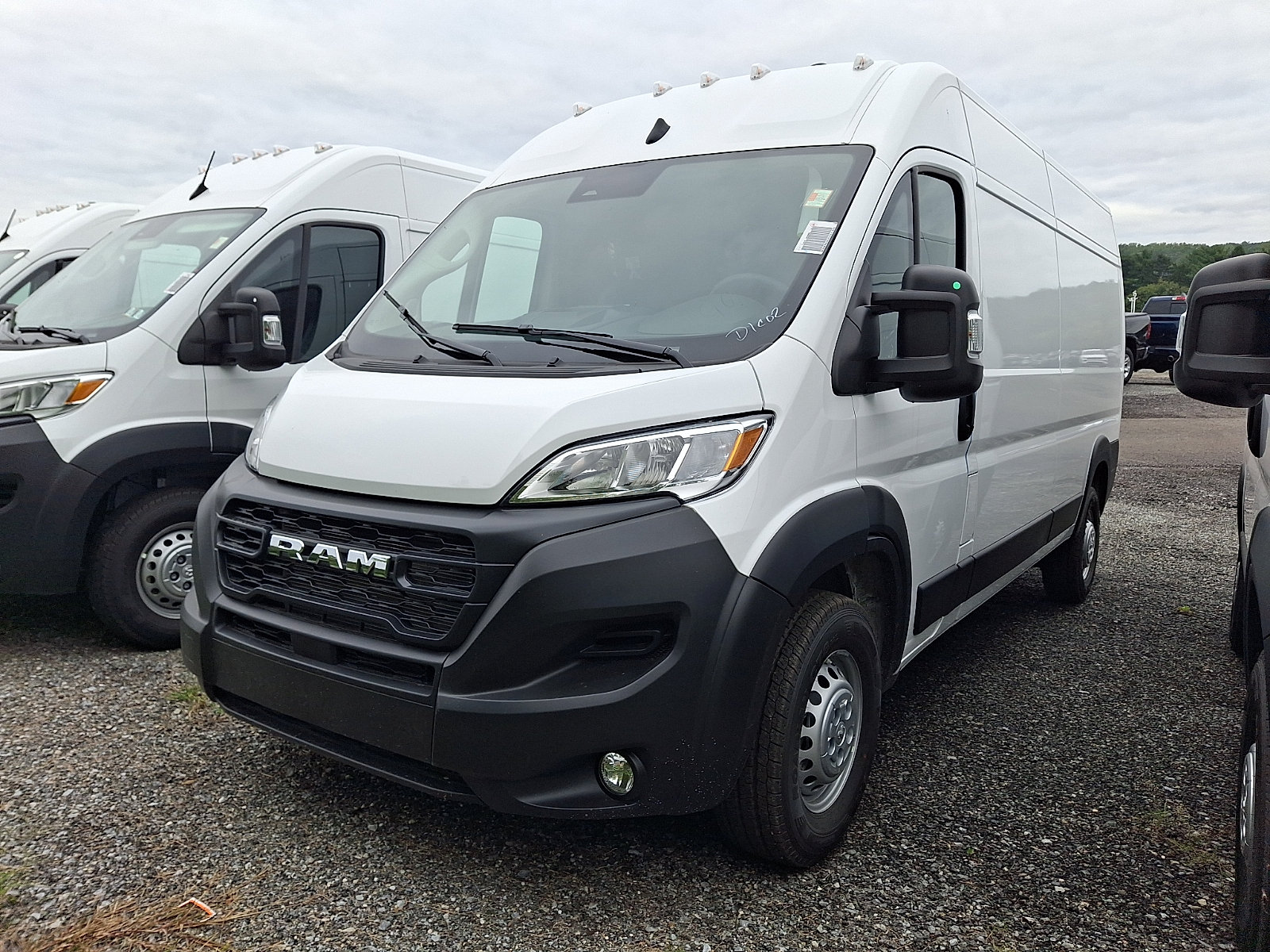 New 2026 RAM ProMaster 3500 w/ Convenience Group FWD image 3