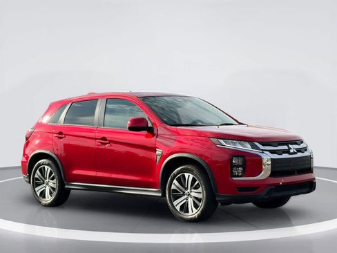 Used 2025 Mitsubishi Outlander Sport ES AWD/4WD image 5