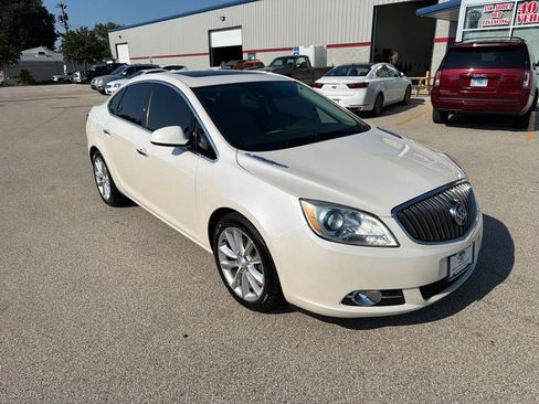 Used 2015 Buick Verano Leather w/ Experience Buick Package FWD image 2