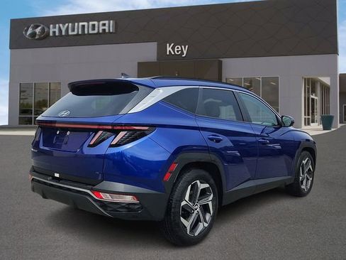 Certified 2024 Hyundai Tucson SEL w/ Convenience Package FWD image 3