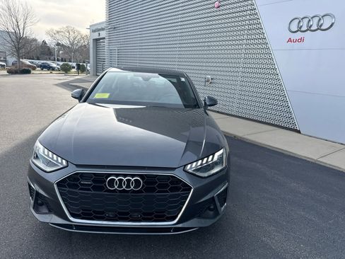Used 2023 Audi A4 2.0T Premium w/ Convenience Package image 4