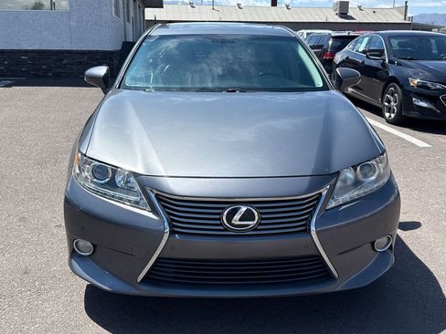 Used 2015 Lexus ES 350 w/ Premium Package FWD image 2