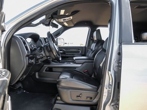 Used 2022 RAM 3500 Laramie image 4