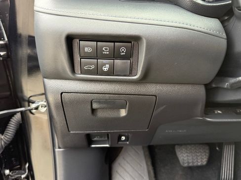 Used 2023 Toyota Highlander Limited AWD/4WD image 24
