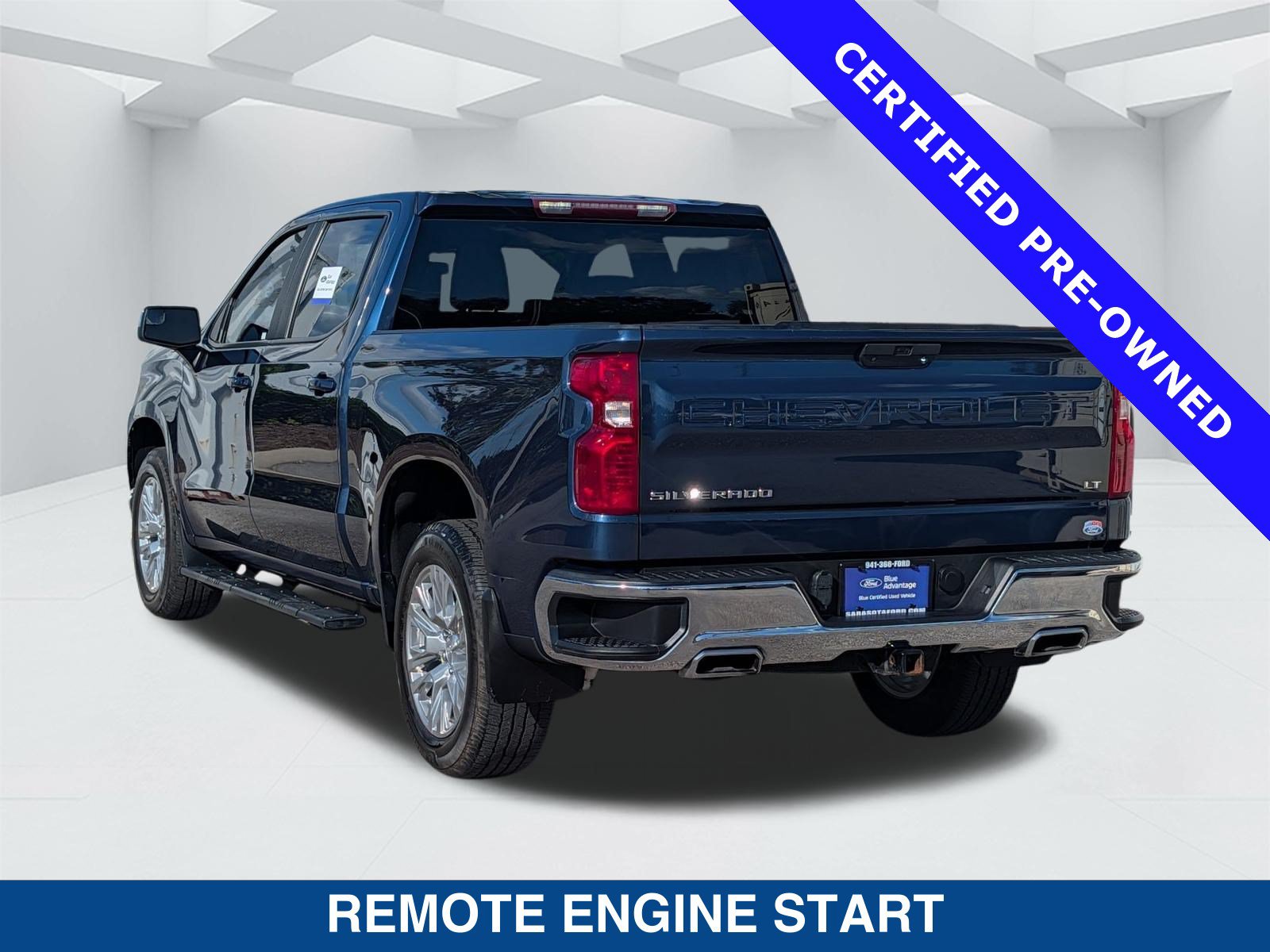 Used 2021 Chevrolet Silverado 1500 LT AWD/4WD image 7