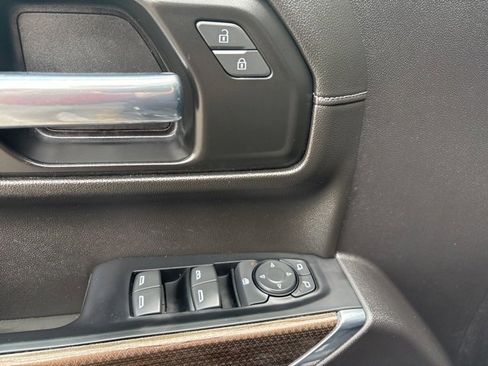 Used 2022 Chevrolet Silverado 1500 RST w/ Z71 Off-Road Package image 21