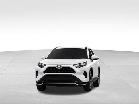 New 2025 Toyota RAV4 SE image 38