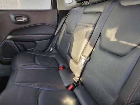 Used 2018 Jeep Compass Limited w/ Navigation Group image 11