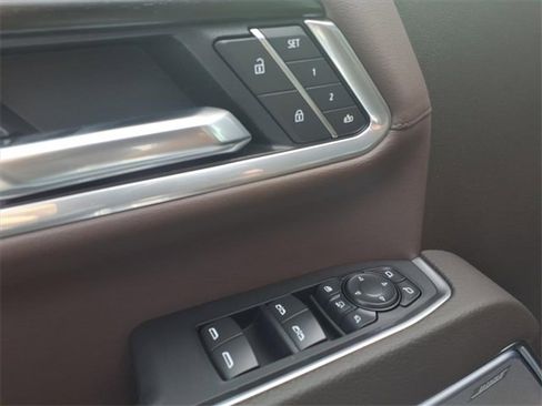 New 2026 GMC Sierra 3500 Denali w/ Denali Reserve Package image 23